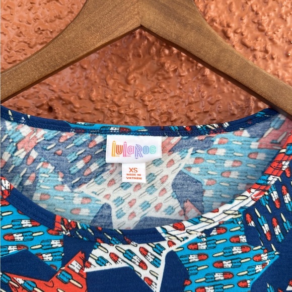 LuLaRoe Irma Top Americana Collection Extra Small New Red White Blue Popsicles - Picture 2 of 4